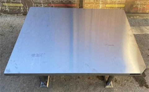Τραπέζι Χαμηλό Ανοξείδωτο 105x80x43Cm Μεταχειρισμένο 